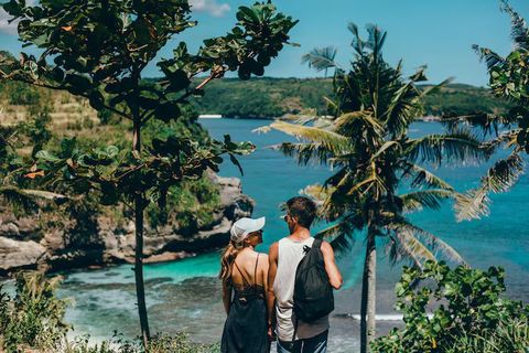 Bali Luxury Travel Guide: Premium Resorts, Tropical Escapes & Modern Holiday Experiences