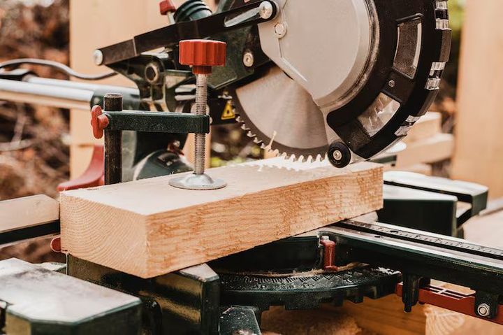 Heavy-Duty Woodworking Machinery Explained: Advanced Manufacturing Technologies and Industrial Applications