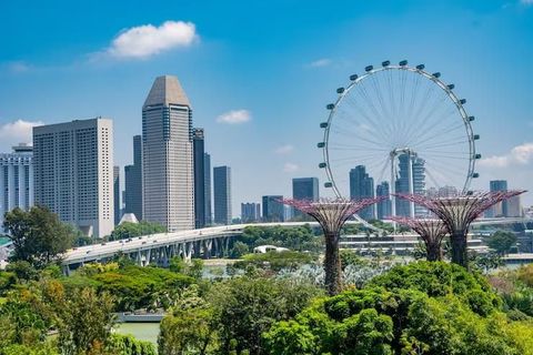 Explore Unforgettable Singapore: Your Guide to the Best Tours, Luxury Hotels, Attractions and Holiday Packages