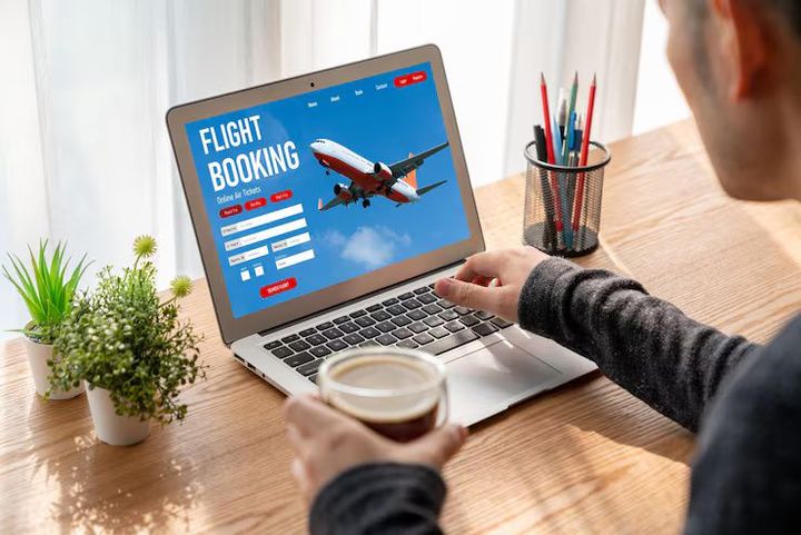 Flight Booking Explained: Airline Reservation Systems, Fare Management and Travel Booking Technology