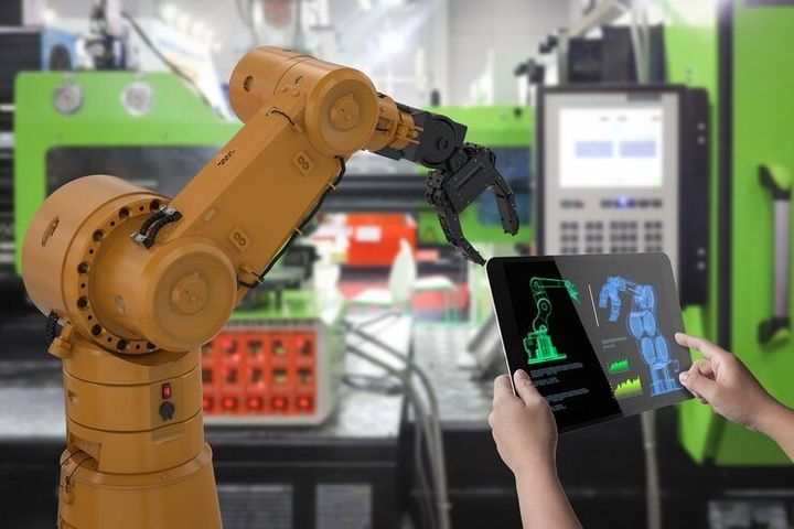 Industrial IoT and Smart Factories Explained: Connected Manufacturing Technologies, Intelligent Automation Systems and Industrial Applications