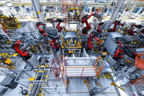 Industrial Equipment Explained: Manufacturing Technologies, Equipment Categories, Global Suppliers and Industrial Applications
