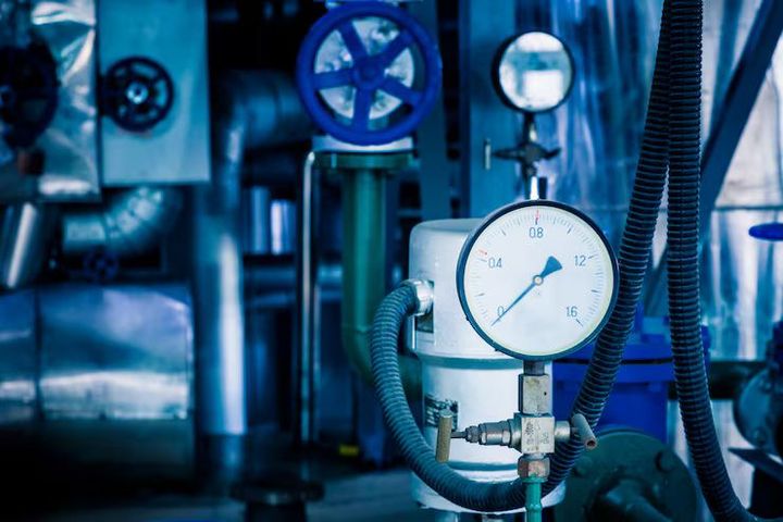 Industrial Air Compressors Explained: Types, Applications & Compressed Air Solutions